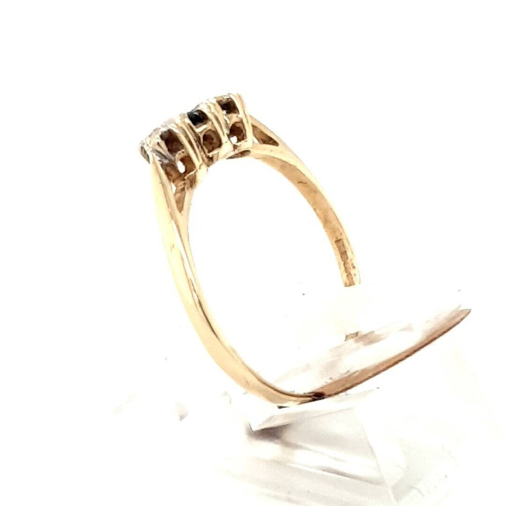 18ct Gold Diamond Three Stone Crossover Ring