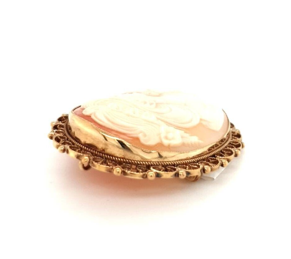 9ct Gold Cameo Brooch