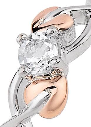 A close-up of a CLOGAU Tree of Life® Anniversary Ring 3STLQR.