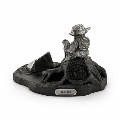 Yoda Figurine Limited Edition Jedi Master