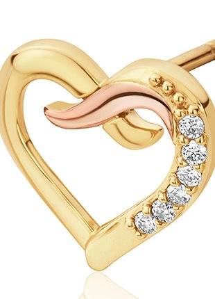 A Clogau Kiss diamond stud earring in yellow gold. (CGKDSE)