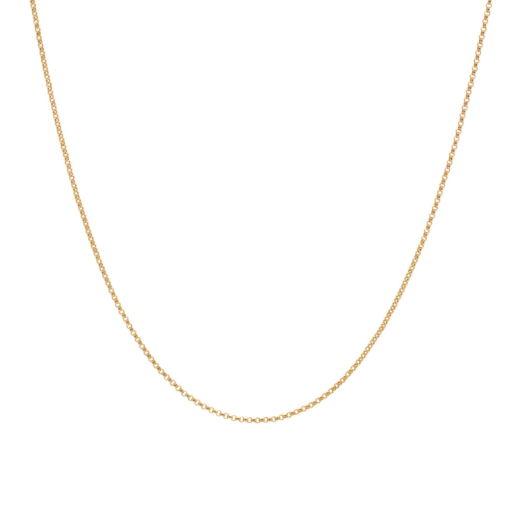 A Hot Diamonds X Jac Jossa Embrace Belcher Chain necklace on a white background.