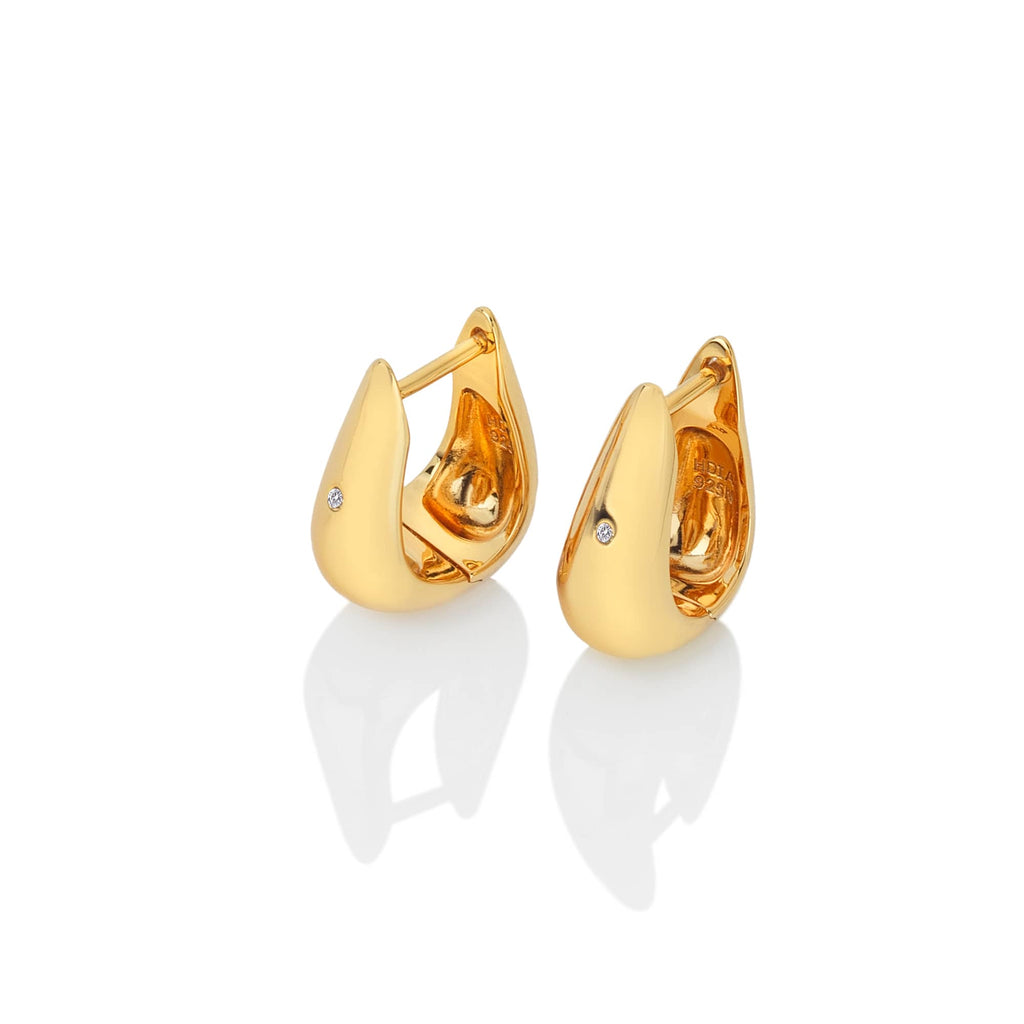 A pair of Hot Diamonds X Jac Jossa Soul Huggie Earrings.