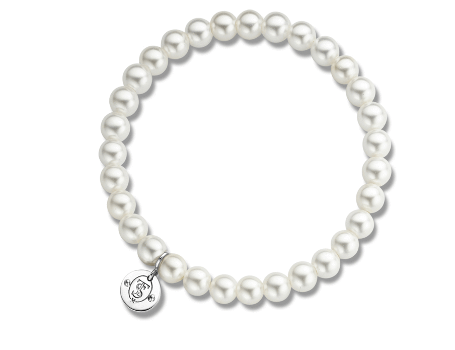 A Ti Sento Milano Pearl Bracelet with a charm on it.