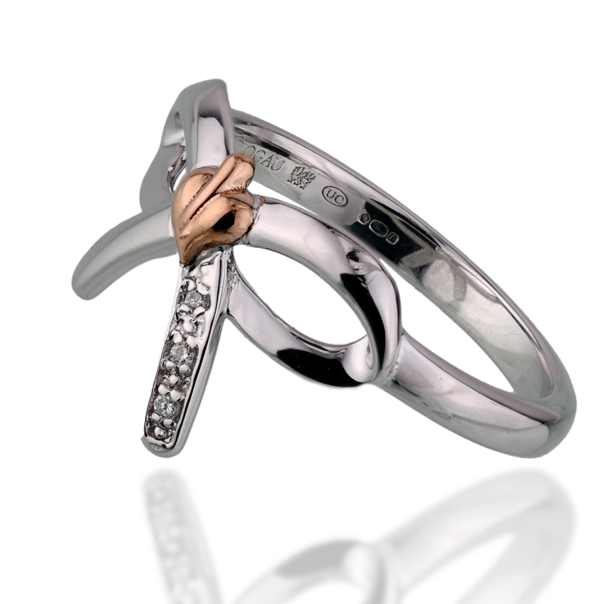 A Clogau Tree of Life® Bow Ring with diamonds.